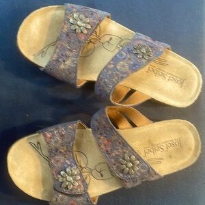 Josef Seibel Tonga Sandal